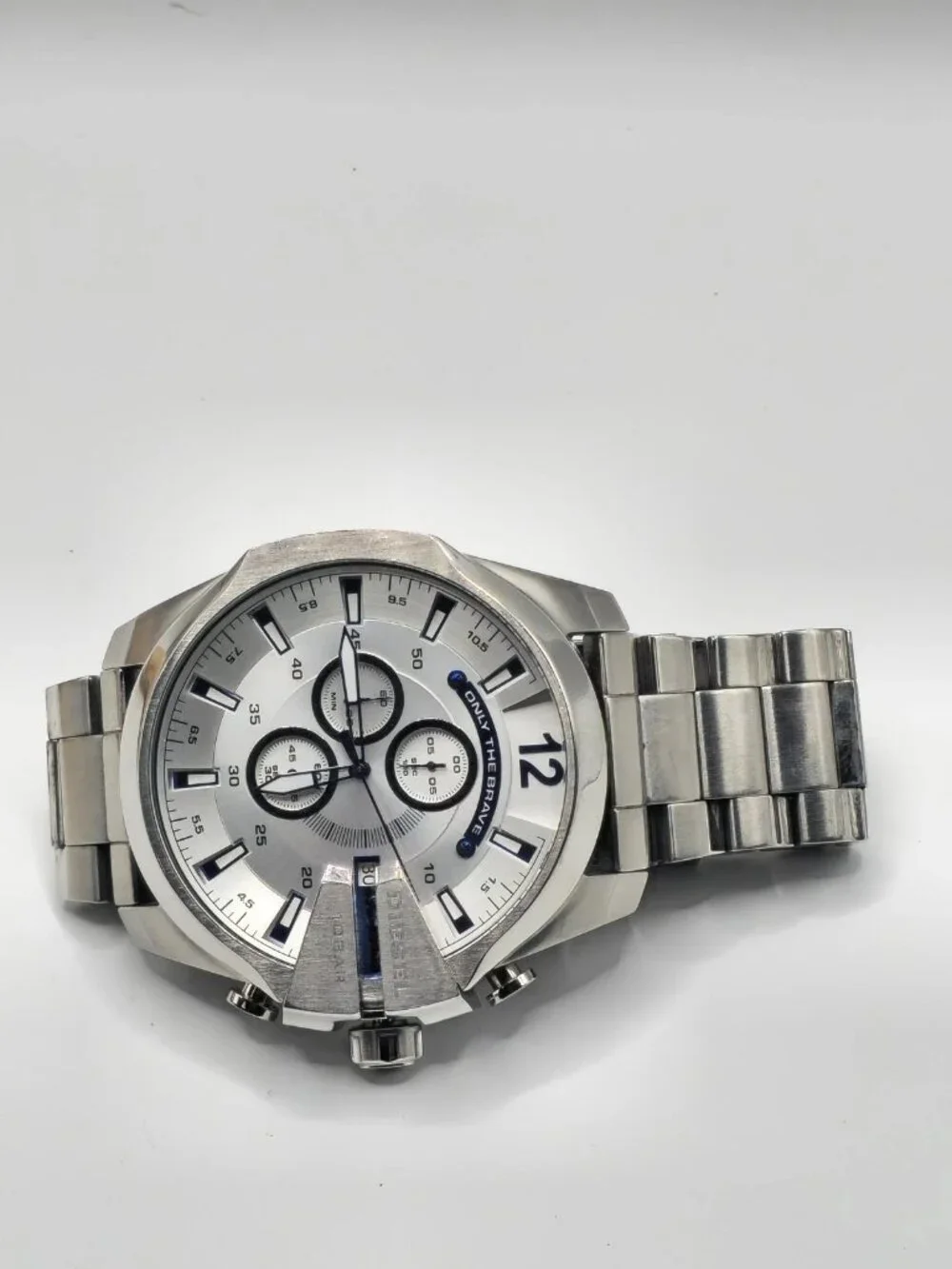 Diesel Mega Chief Men's Silver Stainless Steel Chronograph Watch DZ4477